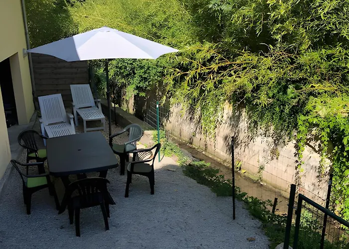 L'orchidee Au Bord De L'eau Holiday home *